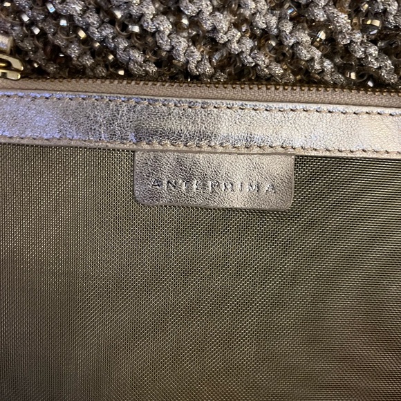 ANTEPRIMA - Beautiful metallic wire mesh Tote Bag w/EXTRA makeup pouch TWO-FER! - Picture 8 of 10